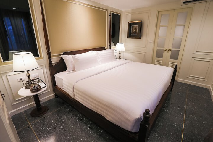 Room 65 of 124