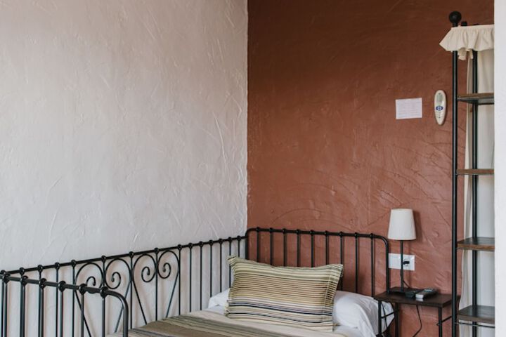 Room 5 of 26