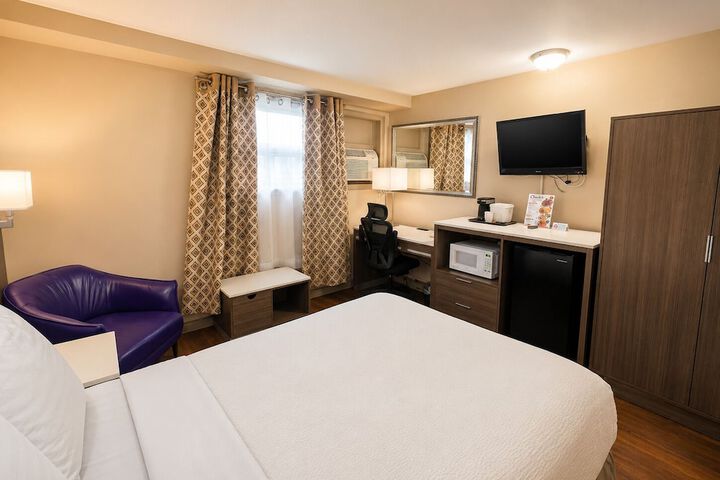 Room 20 of 47