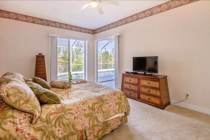 Room 2 of 23