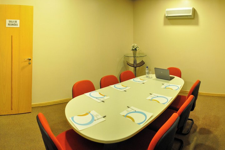 Meeting 28 of 33