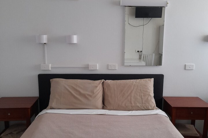 Room 17 of 86