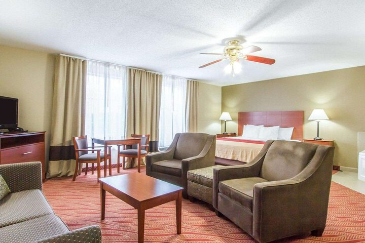 Room 19 of 40