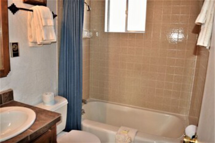 Room 2 of 20