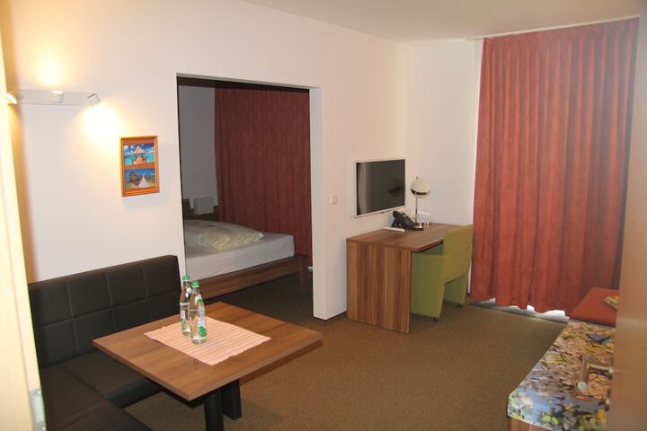 Room 36 of 110