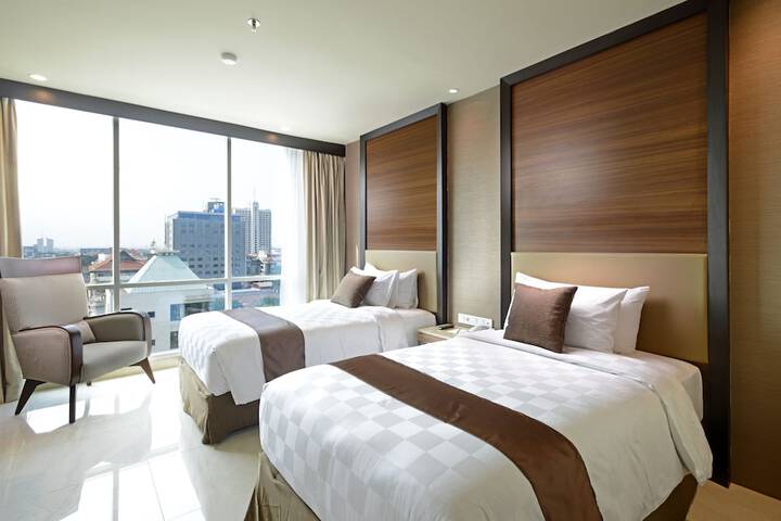 Room 20 of 34