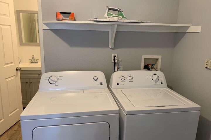 Laundry 4 of 24