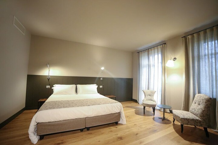 Room 15 of 47