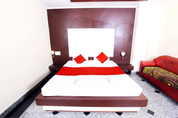 Room 20 of 23