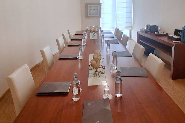 Meeting 33 of 43