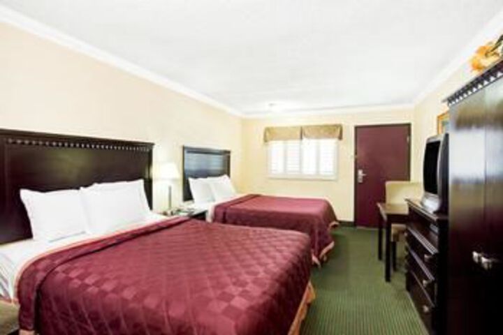 Room 63 of 87