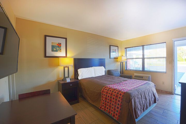 1 King Bed with Kitchenette (37 of 68)