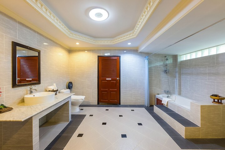 Room 29 of 52