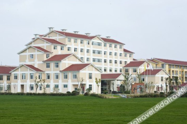 Yaoyang International Hotel