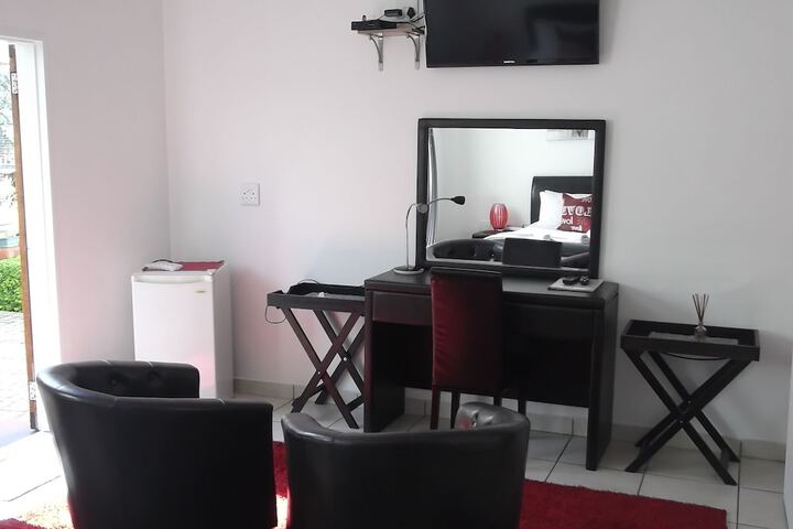 Room 38 of 81