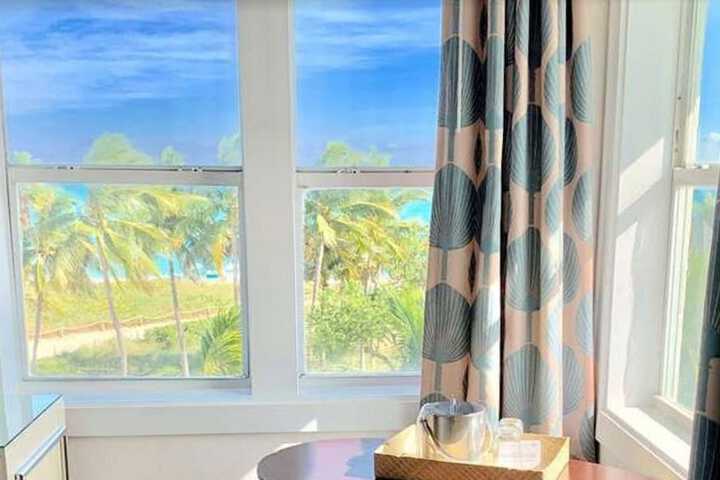 Room 21 of 50