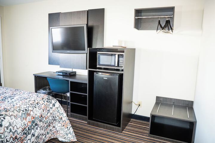 Room 7 of 36