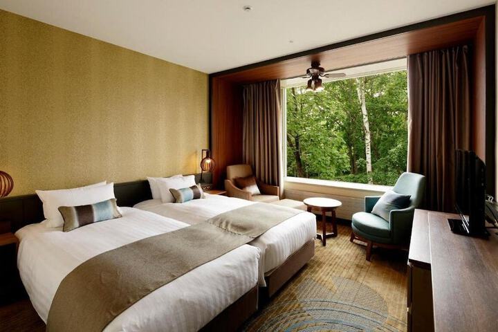 Room 20 of 173