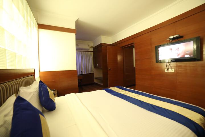 Room 12 of 29
