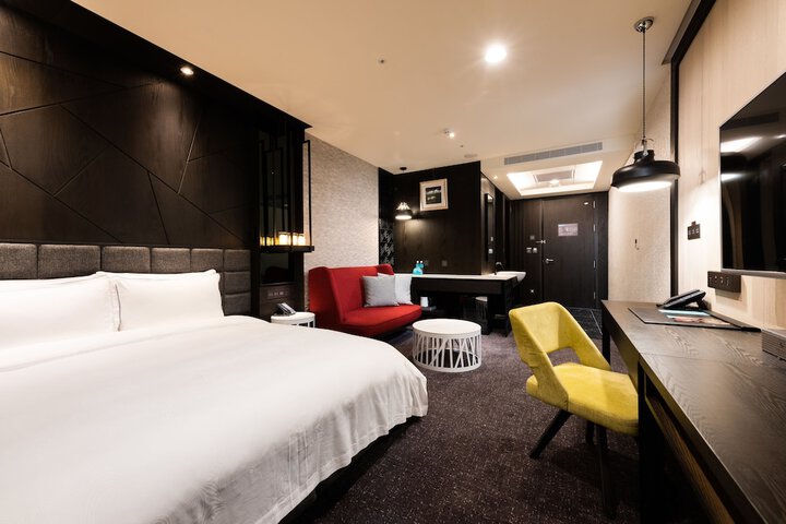 Room 22 of 41