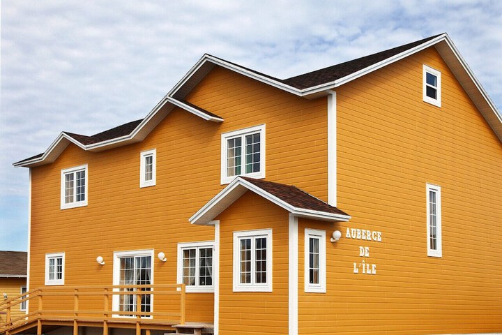 Hero Image 1 of 23
