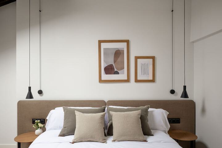 Room 12 of 49
