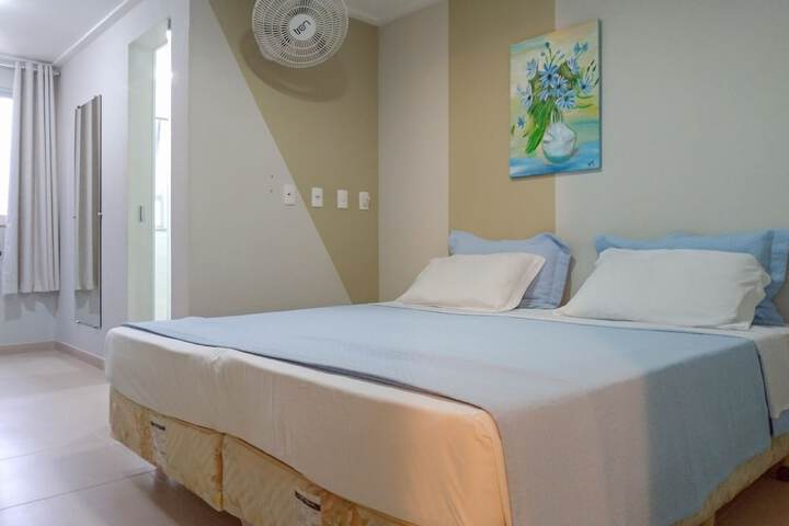 Room 12 of 60