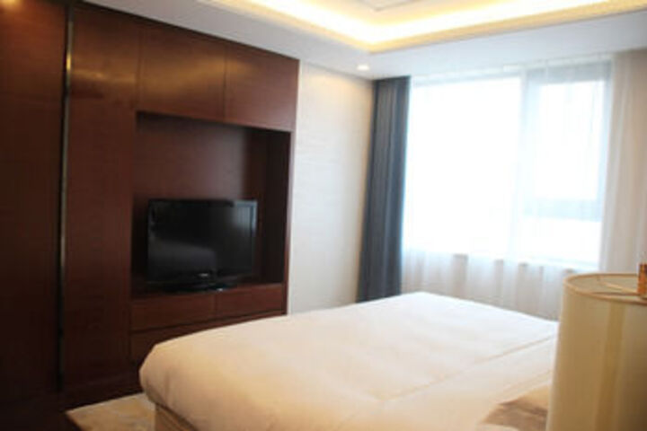 Room 37 of 52