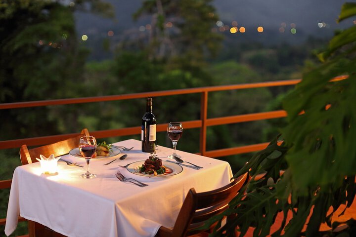Dining 64 of 91
