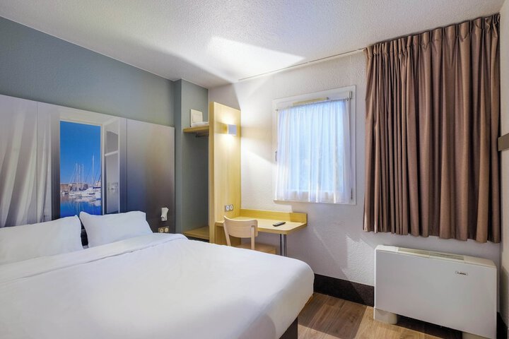 Room 19 of 52
