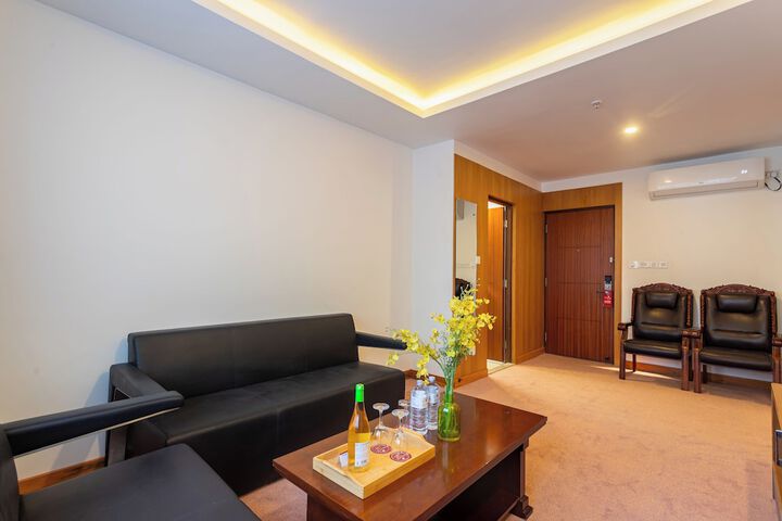 Room 35 of 126