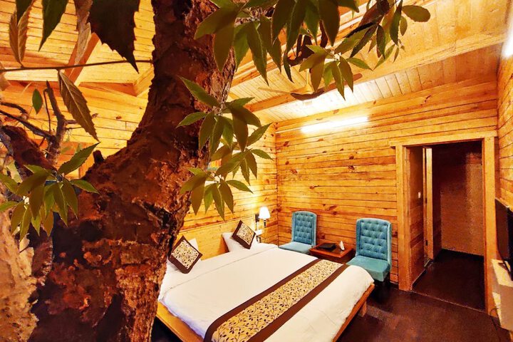 Room 4 of 22
