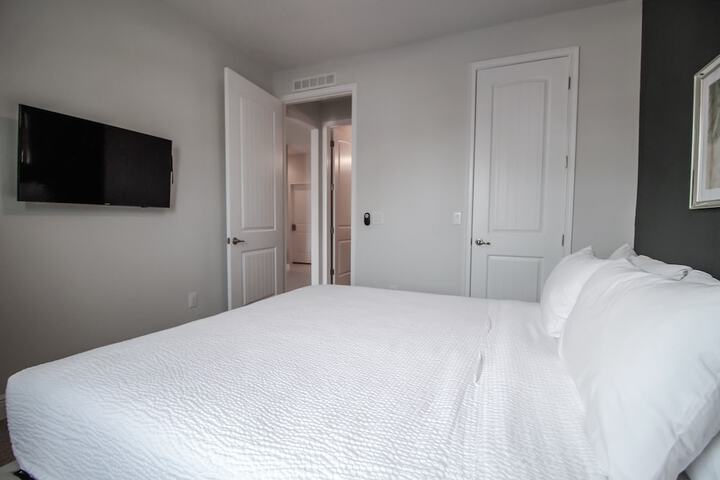 Room 25 of 70