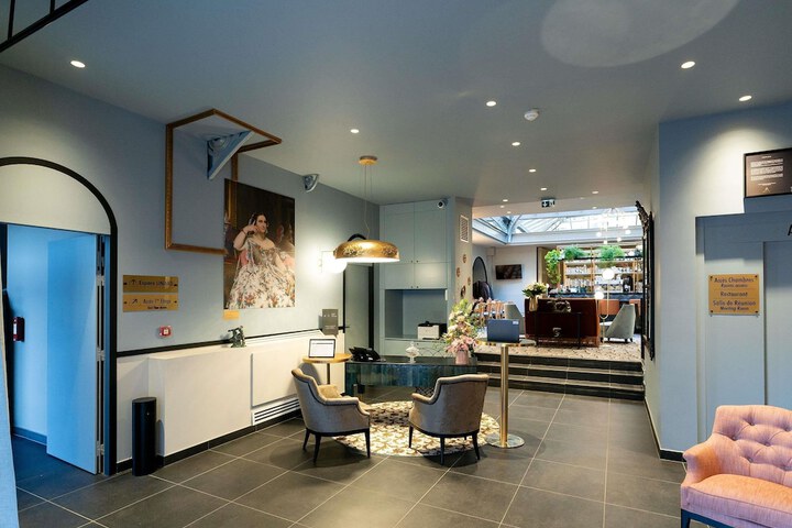 Hotel 78 of 82