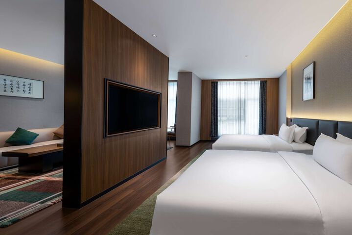 Room 26 of 44