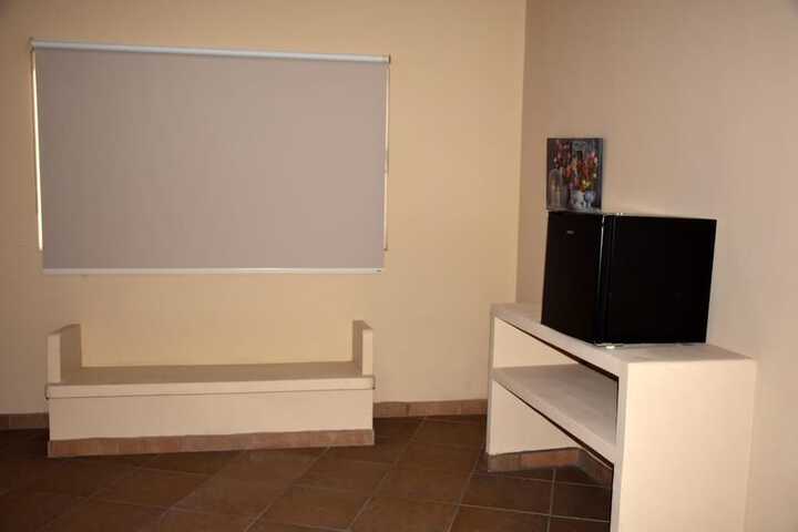 Room 6 of 30