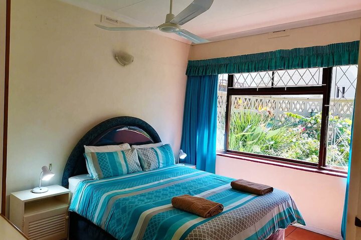 Room 2 of 27
