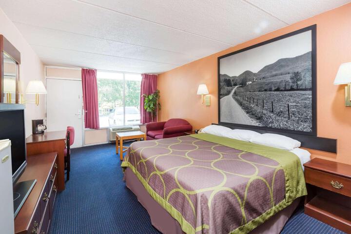 2 Double Beds (6 of 6)