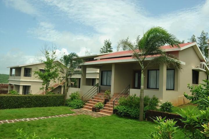 General 10 of 25