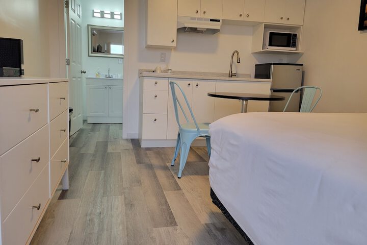 Room 6 of 40