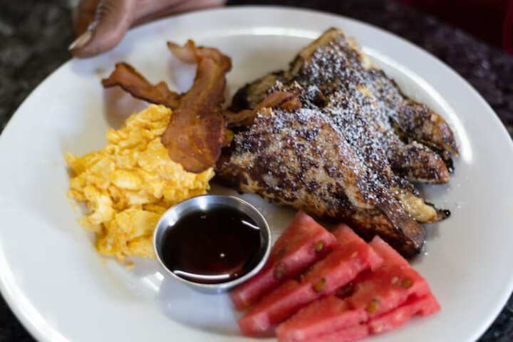 Breakfast/Coffee Service 96 of 221