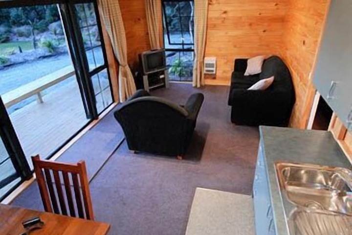 Room 3 of 11