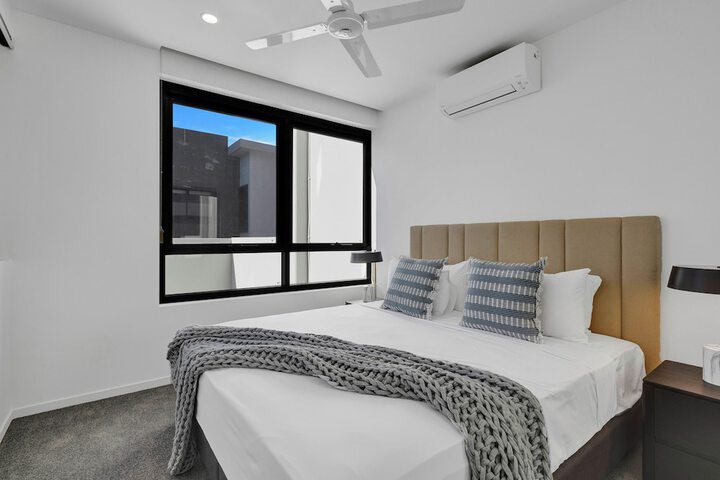 Room 4 of 44