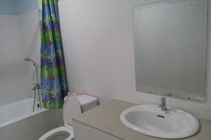 Room 15 of 35