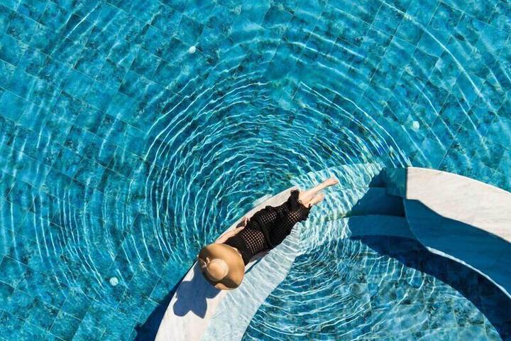 Pool 68 of 143
