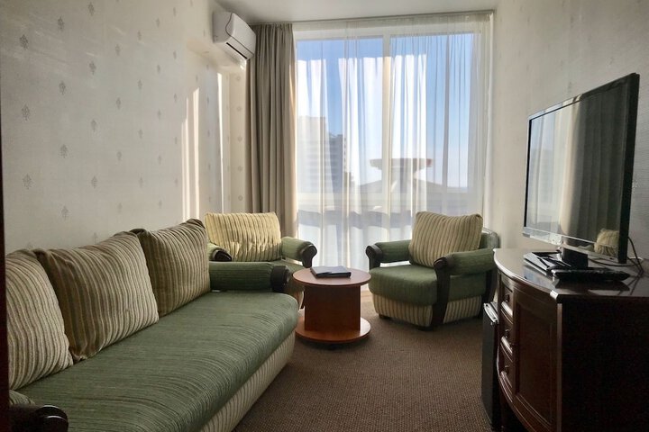 Room 22 of 52