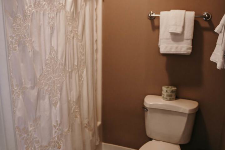 Room 44 of 67