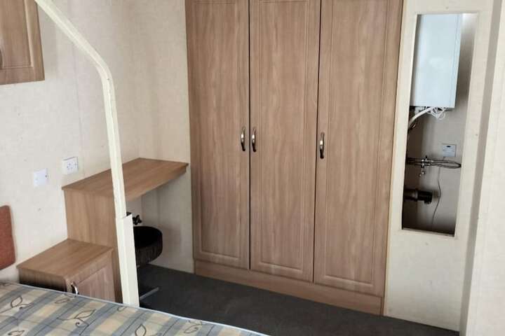 Room 4 of 24