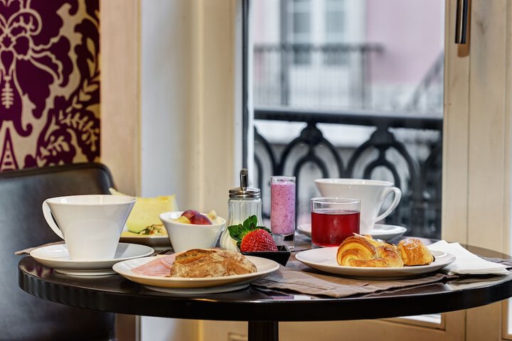 Breakfast/Coffee Service 51 of 63