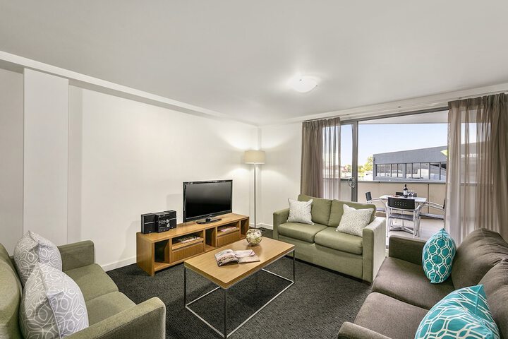 Room 8 of 26